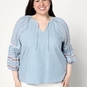 Denim & Co Embroidered Women's Blue Balloon Sleeve Top Size 1X Chest 25"